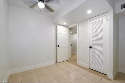 200 Turtle Lake Ct #108, Naples, FL 34105 - Photo 14