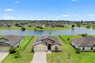 724 Evening Shade Ln, Lehigh Acres, FL 33974 - Photo 36