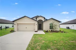 724 Evening Shade Ln, Lehigh Acres, FL 33974 - Photo 1