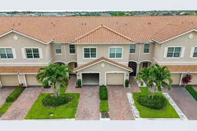 2744 Blossom Way, Naples, FL 34120 - Photo 4