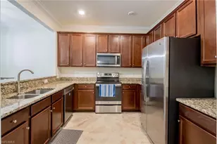 2744 Blossom Wy, Naples, FL 34120 - Photo 10