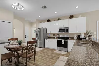 13060 Silver Sands Dr, Fort Myers, FL 33913 - Photo 8