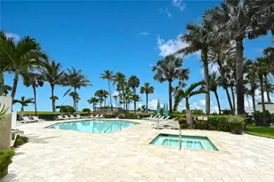 4551 Gulf Shore Blvd N, Naples, FL 34103 - Photo 30