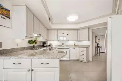 4551 Gulf Shore Blvd N #605, Naples, FL 34103 - Photo 16