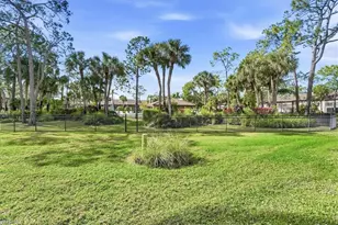 3219 Horse Carriage Way, Naples, FL 34105 - Photo 38