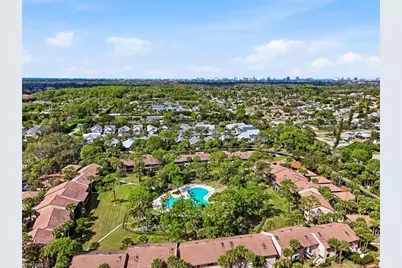 3219 Horse Carriage Way #3, Naples, FL 34105 - Photo 34