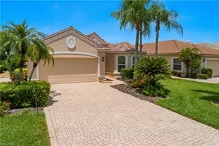 6099 Fairway Ct, Naples, FL 34110 - Photo 2