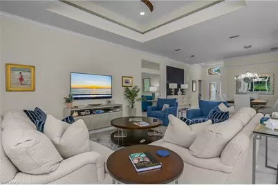 6099 Fairway Ct, Naples, FL 34110 - Photo 10