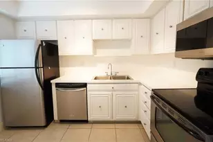 3050 Presidential Way, West Palm Beach, FL 33401 - Photo 6