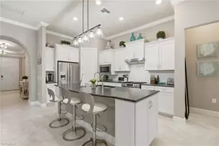 9432 Purple Martin Ct, Naples, FL 34120 - Photo 6