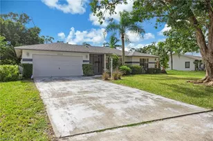 25548 Fenner Cir, Bonita Springs, FL 34135 - Photo 2