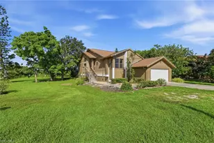 17719 Island Inlet Ct, Fort Myers, FL 33908 - Photo 2