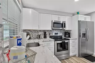 781 95th Ave N, Naples, FL 34108 - Photo 14