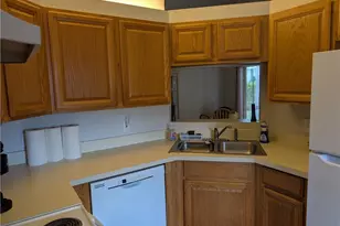 17031 Terraverde Cir, Fort Myers, FL 33908 - Photo 10