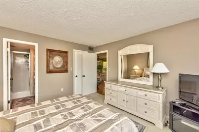 175 Turtle Lake Ct #210, Naples, FL 34105 - Photo 12