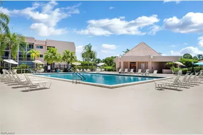 175 Turtle Lake Ct #210, Naples, FL 34105 - Photo 18