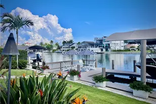 383 Seabee Ave, Naples, FL 34108 - Photo 1