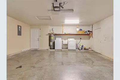 9299 Crocus Ct, Fort Myers, FL 33967 - Photo 32