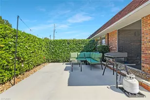 2710 Arbutus St, Naples, FL 34112 - Photo 24