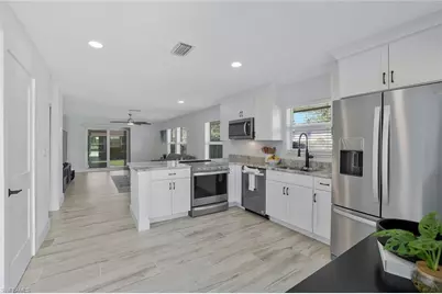 2710 Arbutus St #B1, Naples, FL 34112 - Photo 12