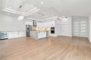 5203 Starfish Ave, Naples, FL 34103 - Photo 16
