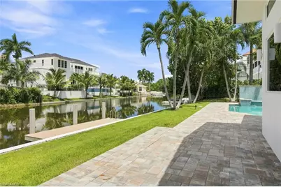 5203 Starfish Ave, Naples, FL 34103 - Photo 38