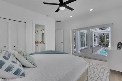 215 Mooring Line Dr, Naples, FL 34102 - Photo 30