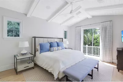 154 4th Ave N, Naples, FL 34102 - Photo 38