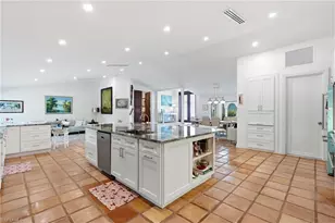 506 Pine Grove Ln, Naples, FL 34103 - Photo 16