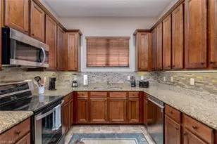 1325 Oceania Dr N, Naples, FL 34113 - Photo 6