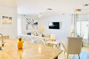 564 107th Ave N, Naples, FL 34108 - Photo 14
