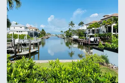 564 107th Ave N, Naples, FL 34108 - Photo 18