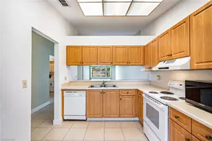 4230 Jack Frost Ct, Naples, FL 34112 - Photo 10