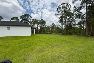 723 Epps Brown St E, Lehigh Acres, FL 33974 - Photo 40