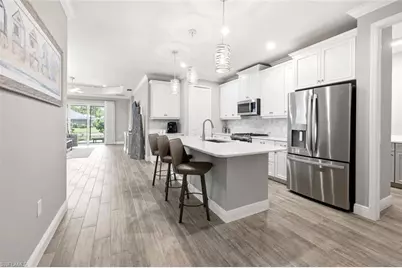 2278 Marquesa Cir, Naples, FL 34112 - Photo 6