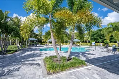 2278 Marquesa Cir, Naples, FL 34112 - Photo 28