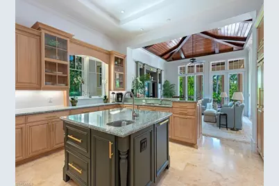 235 Little Harbour Ln, Naples, FL 34102 - Photo 8