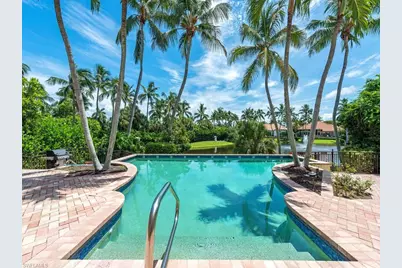 235 Little Harbour Ln, Naples, FL 34102 - Photo 4