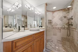 4251 Gulf Shore Blvd N, Naples, FL 34103 - Photo 32