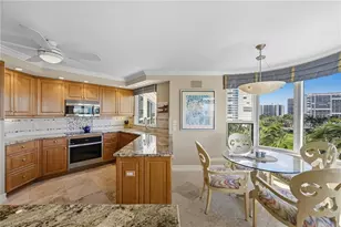 4251 Gulf Shore Blvd N, Naples, FL 34103 - Photo 16