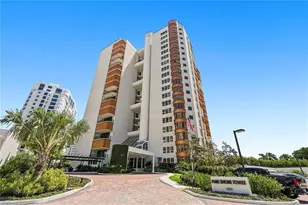 4251 Gulf Shore Blvd N, Naples, FL 34103 - Photo 46