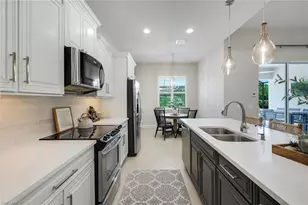 9263 Fieldstone Ln, Naples, FL 34120 - Photo 12