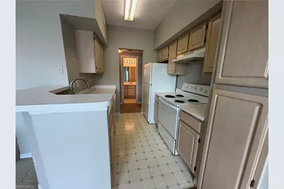 23500 Walden Center Dr #309, Estero, FL 34134 - Photo 6