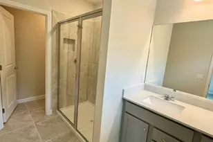 27899 Radiant Ct, Bonita Springs, FL 34135 - Photo 8