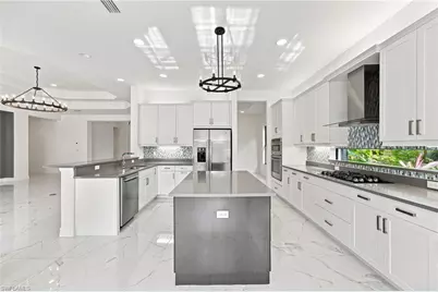 4617 Azalea Dr, Naples, FL 34119 - Photo 4