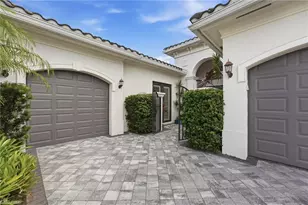 4617 Azalea Dr, Naples, FL 34119 - Photo 2