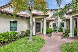 1100 Diamond Cir, Naples, FL 34110 - Photo 2