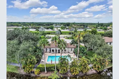 1100 Diamond Cir #1104, Naples, FL 34110 - Photo 40