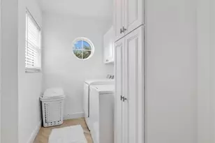 1100 Diamond Cir, Naples, FL 34110 - Photo 34