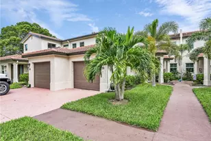 1100 Diamond Cir, Naples, FL 34110 - Photo 38